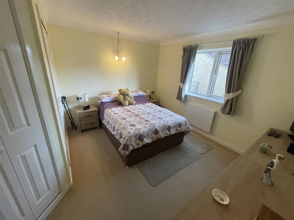 Additional image 4 of 1 bed property for saleWyvern Court, Crewkerne TA18