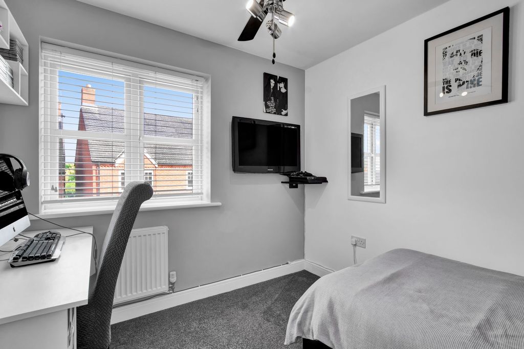 Additional image 18 of 5 bed detached house for saleSpitfire Road, Castle Donington DE74