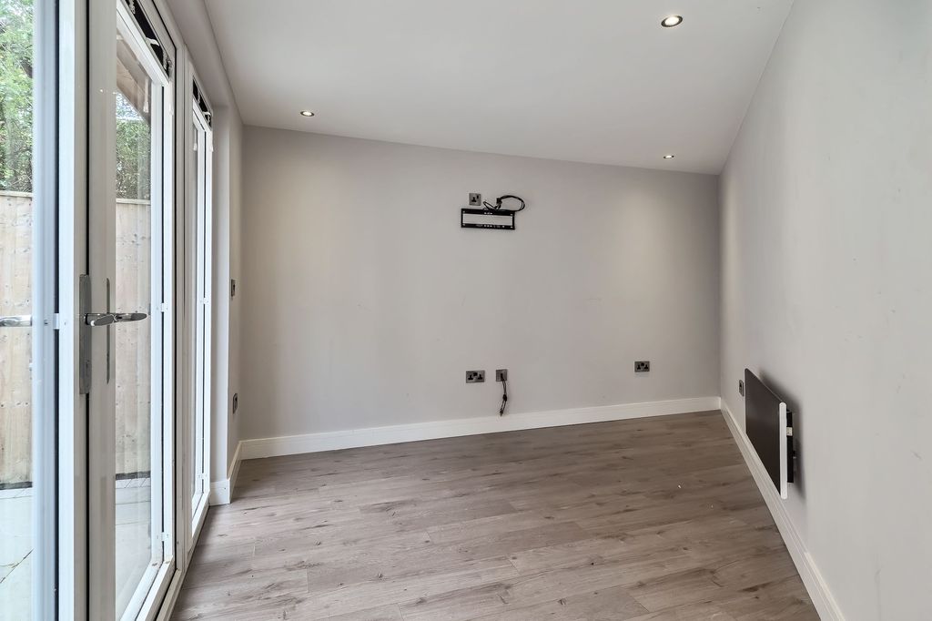 Additional image 14 of 3 bed semi-detached house for saleCrescent Road, Alderley Edge SK9