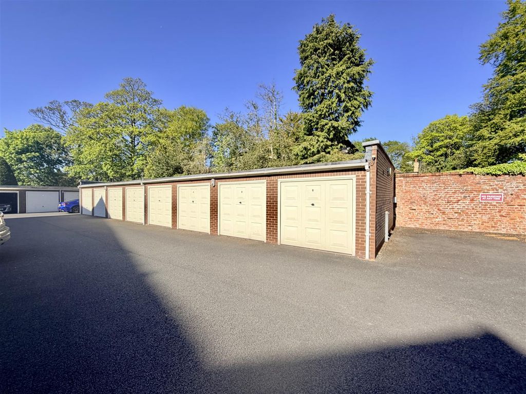 Additional image 22 of 3 bed flat for saleSt. Margarets Road, Altrincham WA14