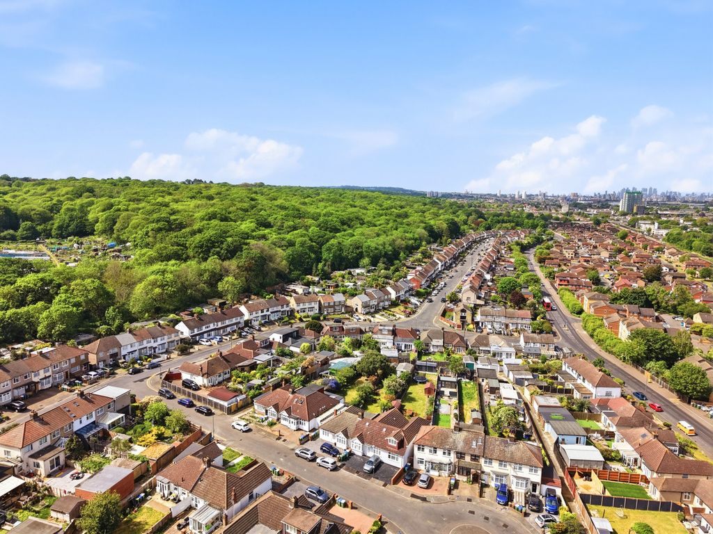 Additional image 16 of 5 bed semi-detached bungalow for saleHadley Road, Belvedere DA17