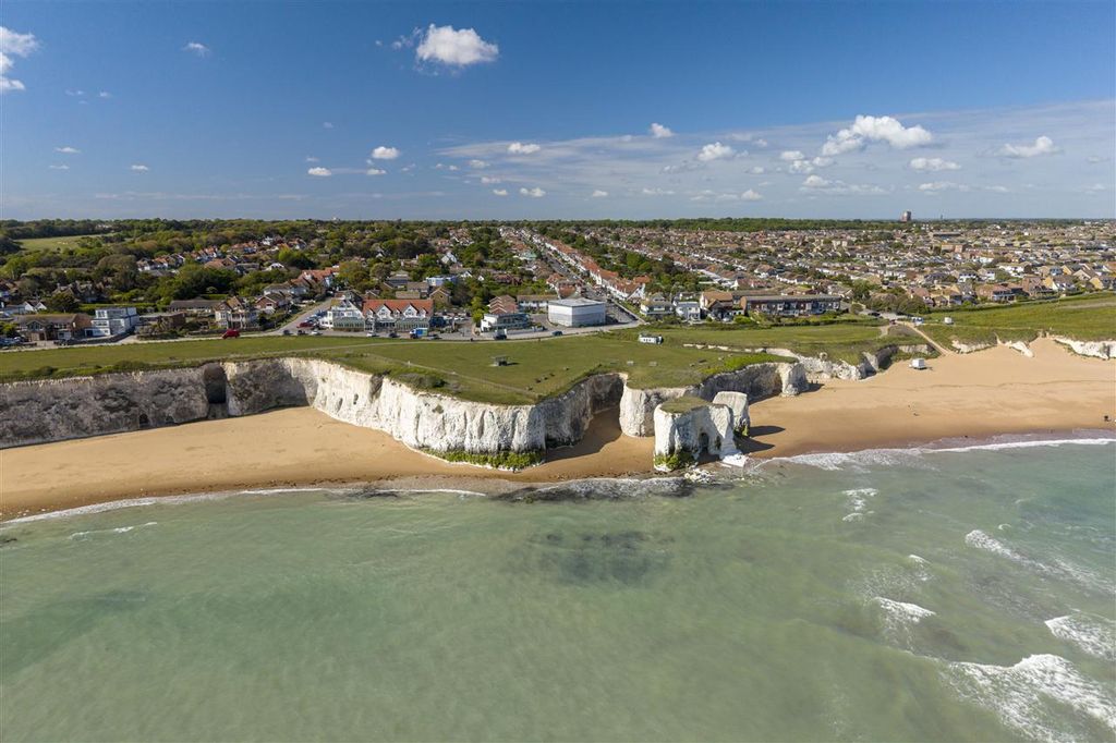 Additional image 31 of 3 bed detached house for saleBarracuda, Marine Drive, Broadstairs CT10