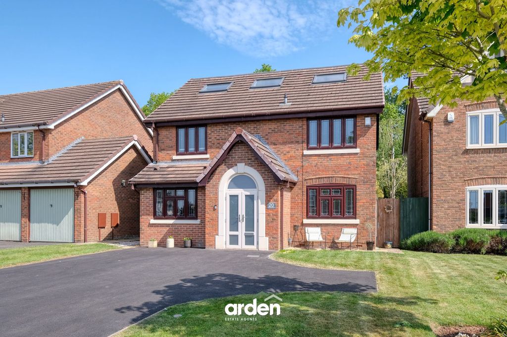 5 bed detached house for saleLea Park Rise, Bromsgrove B61
