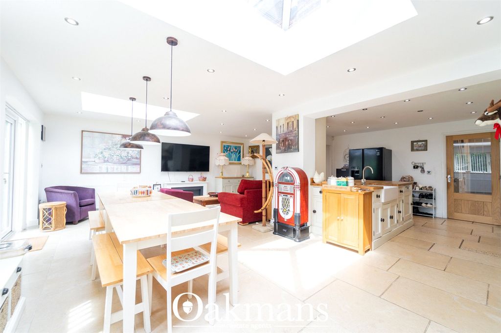 Additional image 5 of 6 bed detached house for saleBlossom Drive, Bromsgrove, Worcestershire B61