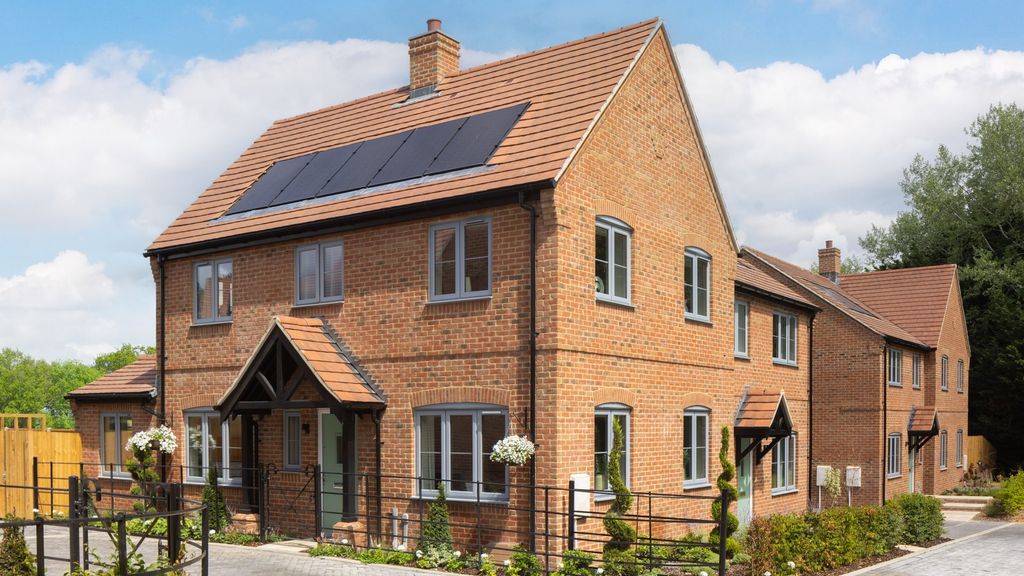 3 bed end terrace house for sale"Everglade – End - Terrace" at Worting Park Avenue, Off Worting Road, Basingstoke RG23