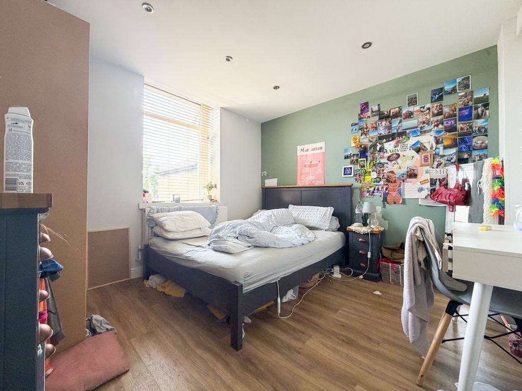 Additional image 6 of 7 bed terraced house for saleCathays Terrace, Cathays CF24