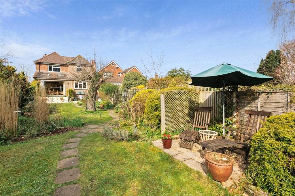 Additional image 21 of 3 bed detached house for saleChawton Park Road, Alton, Hampshire GU34