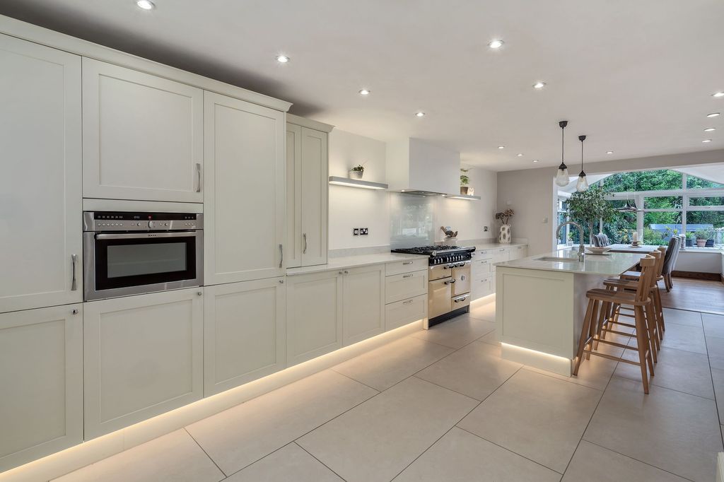 Additional image 5 of 5 bed detached house for saleDownesway, Alderley Edge SK9