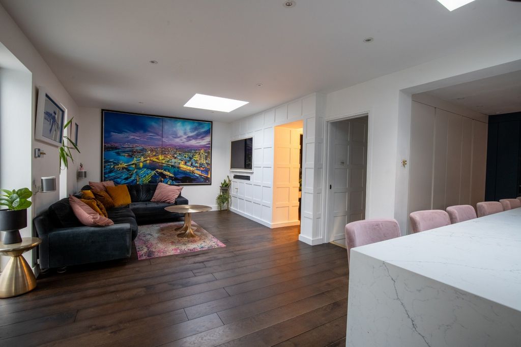 Additional image 3 of 4 bed detached house for saleRoyston Road, Baldock SG7