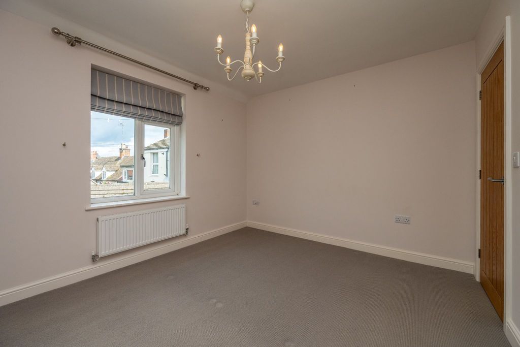 Additional image 23 of 3 bed semi-detached house for saleMoorfield Road, Alcester B49