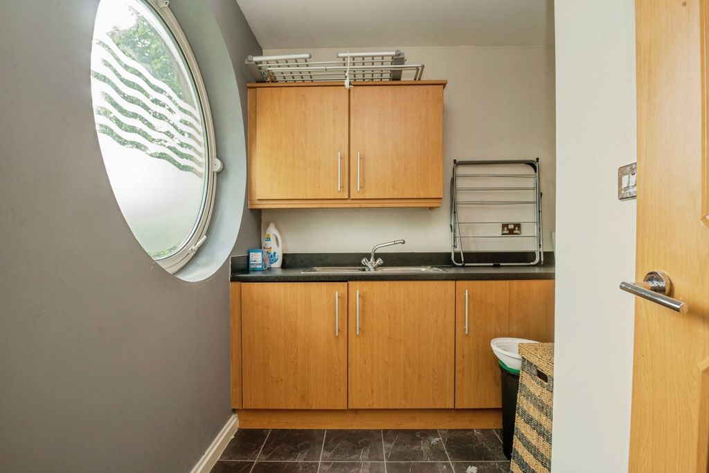 Additional image 15 of 3 bed town house for saleTaliesin Court, Chandlery Way, Cardiff CF10