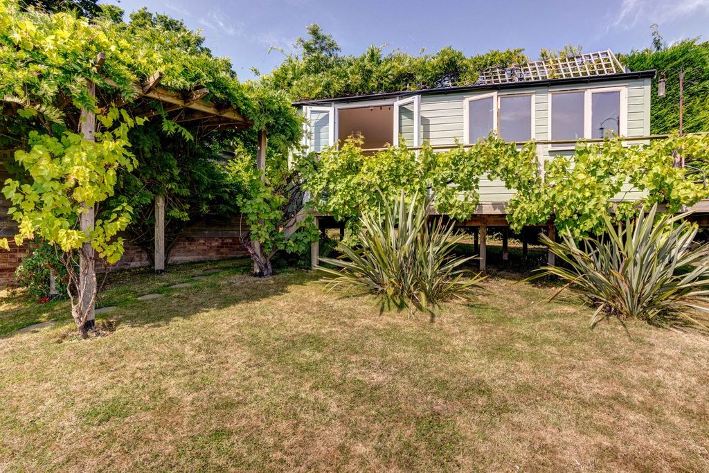 Additional image 25 of 4 bed detached bungalow for saleSandhurst Lane, Bexhill On Sea TN39