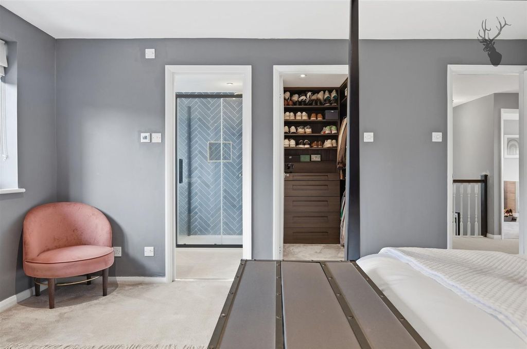 Additional image 24 of 4 bed detached house for saleRussell Road, Buckhurst Hill IG9