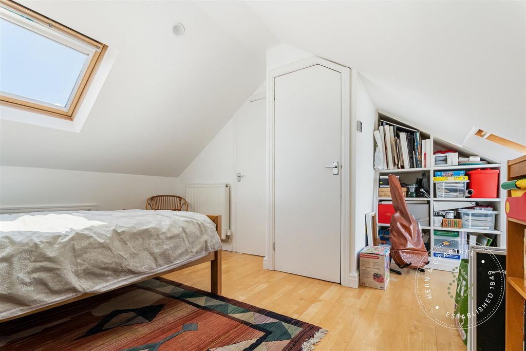 Additional image 27 of 4 bed terraced house for salePen Y Bryn Road, Heath, Cardiff CF14