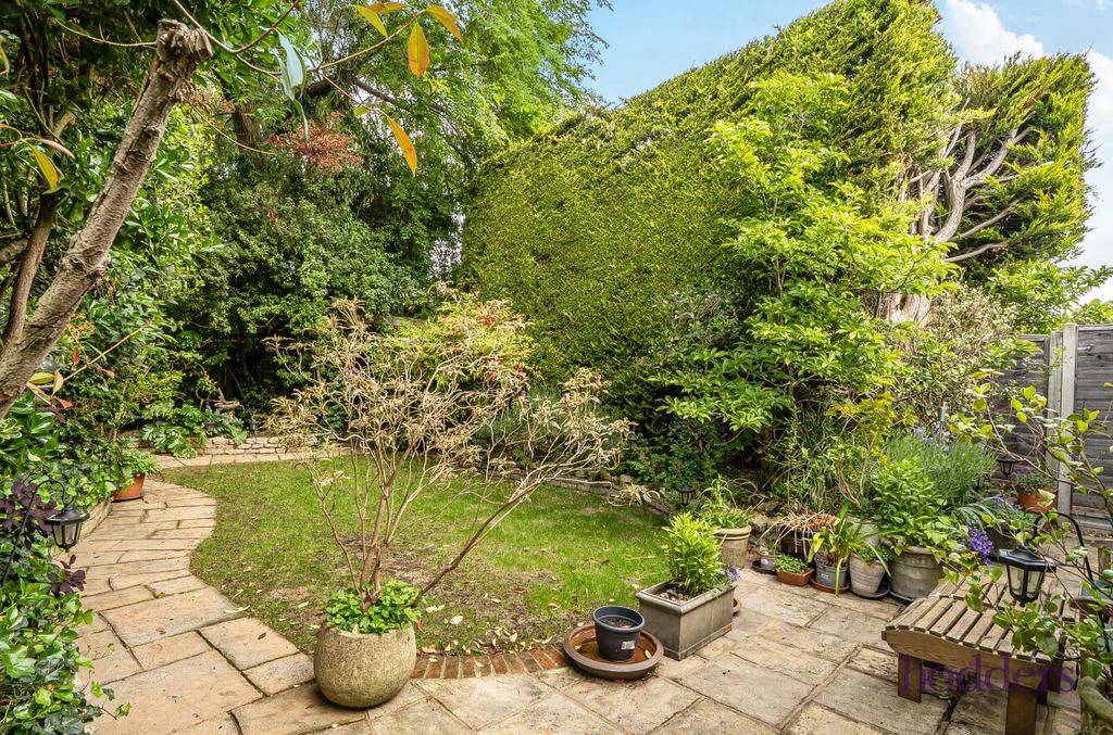 Additional image 22 of 3 bed detached house for saleWoodham Lane, New Haw, Surrey KT15