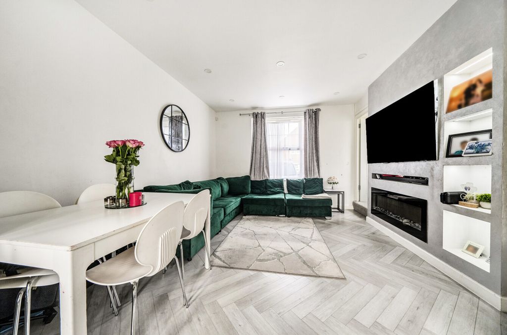 2 bed terraced house for saleArcus Road, Bromley BR1