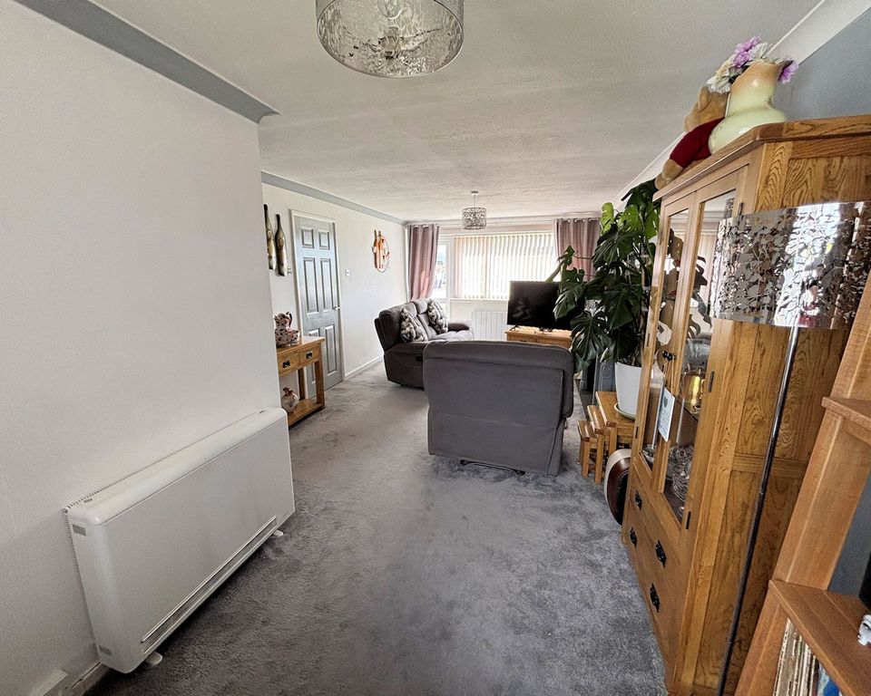 Additional image 12 of 2 bed flat for saleTy Ceredig, Tywyn LL36