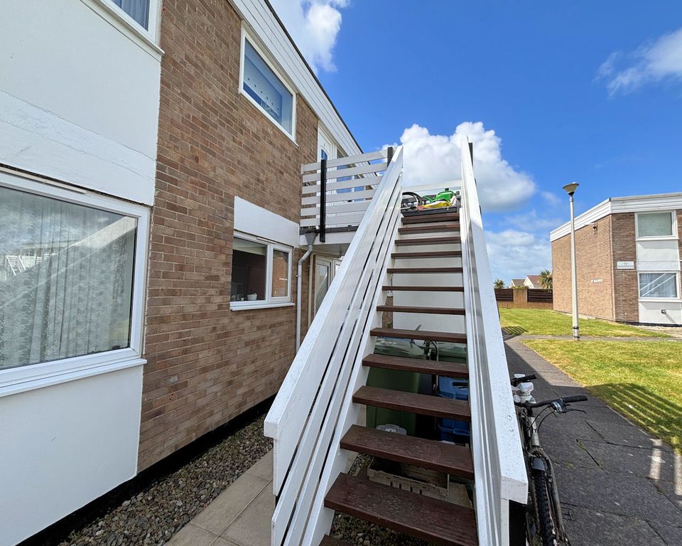 Additional image 3 of 2 bed flat for saleTy Ceredig, Tywyn LL36
