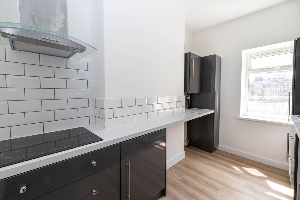 Additional image 6 of 1 bed flat for salePiercefield Place, Adamsdown, Cardiff CF24