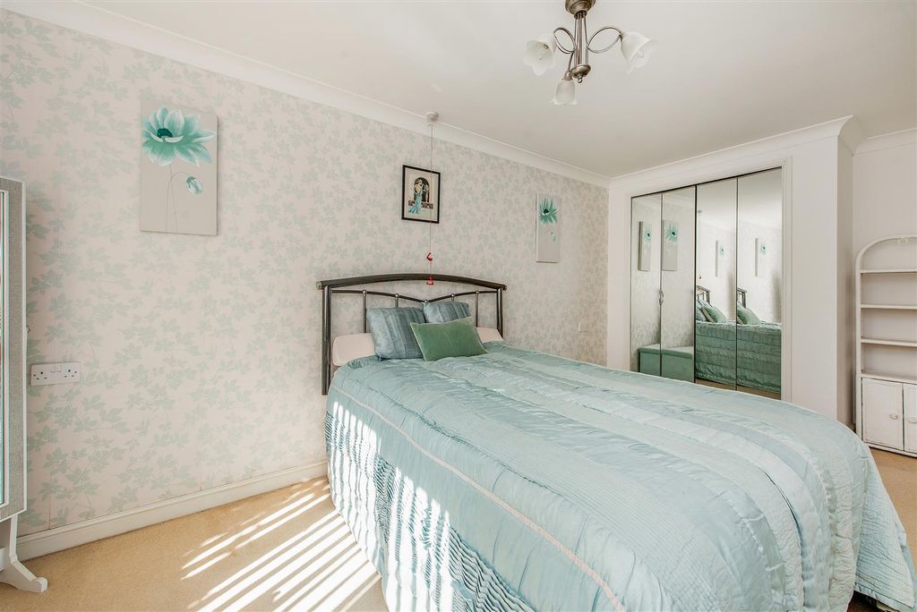Additional image 12 of 2 bed flat for saleOld Winton Road, Andover SP10