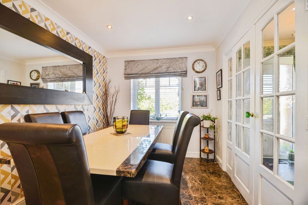Additional image 7 of 4 bed detached house for salePeirse Close, Bedale DL8