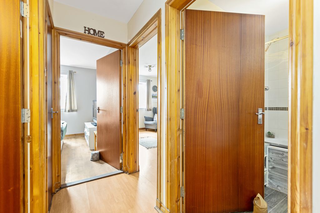 Additional image 10 of 1 bed flat for sale129/2, Drum Street, Gilmerton, Edinburgh EH17