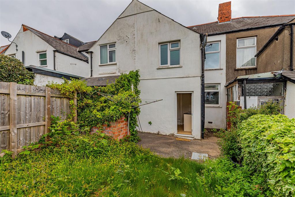 Additional image 9 of 2 bed property for saleImperial Buildings Row, Llandaff, Cardiff CF5