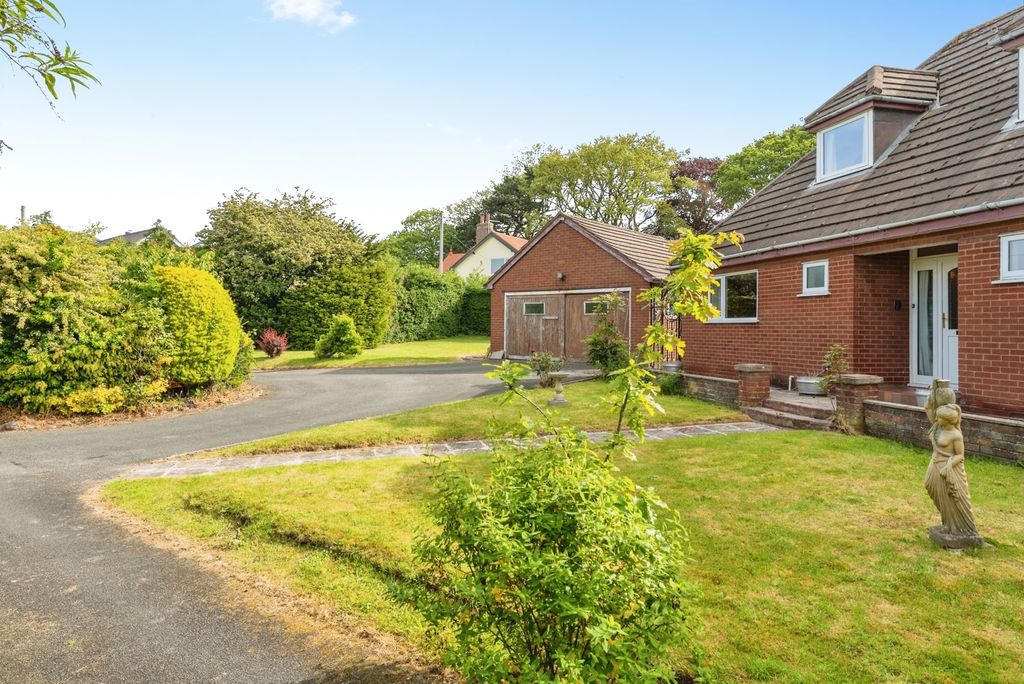 Additional image 3 of 4 bed detached house for salePen-Y-Maes Road, Holywell, Flintshire CH8