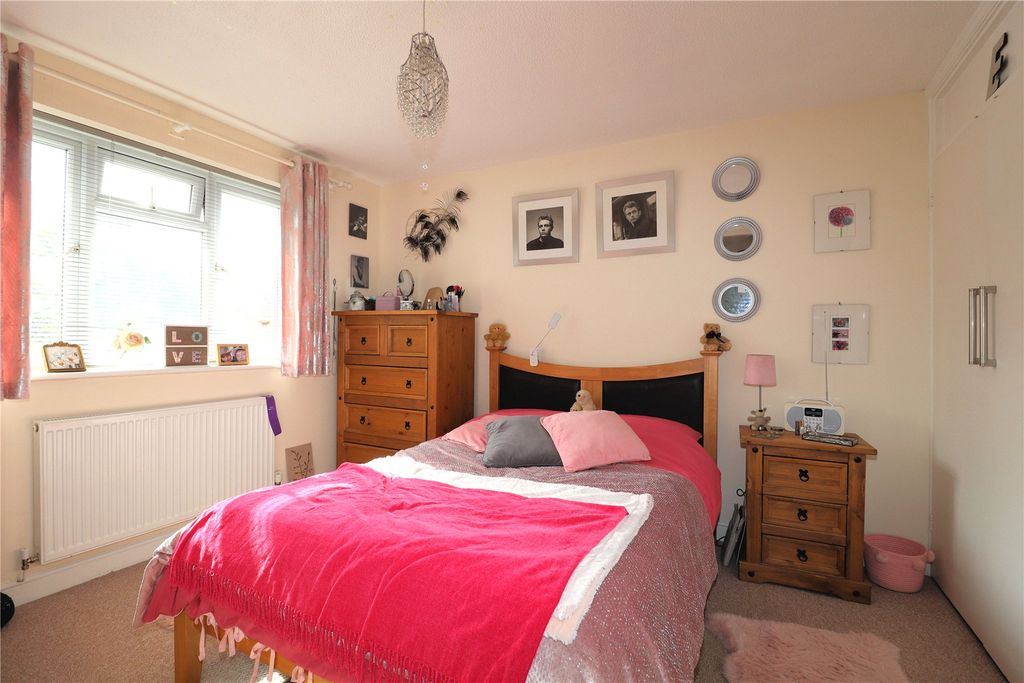 Additional image 4 of 2 bed end terrace house for saleWoking, Surrey GU21