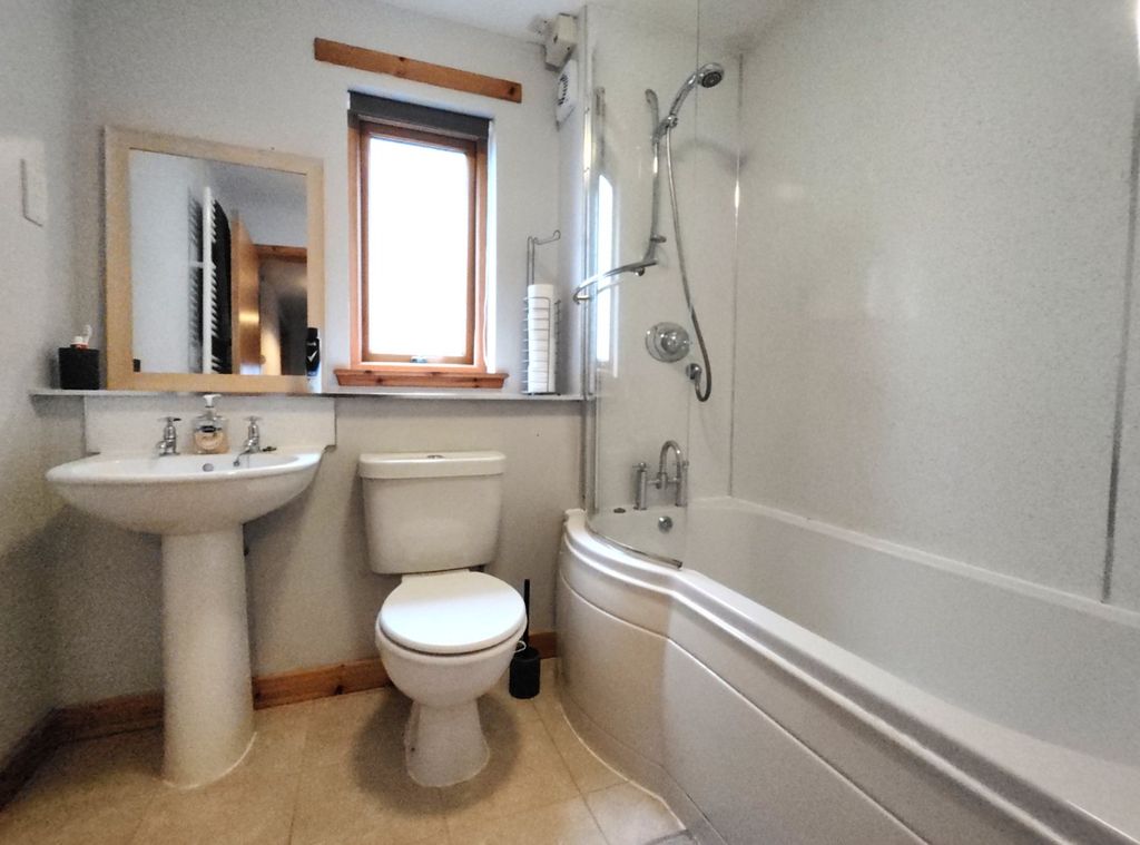 Additional image 9 of 2 bed flat for saleHillside Drive, Westhill, Inverness IV2