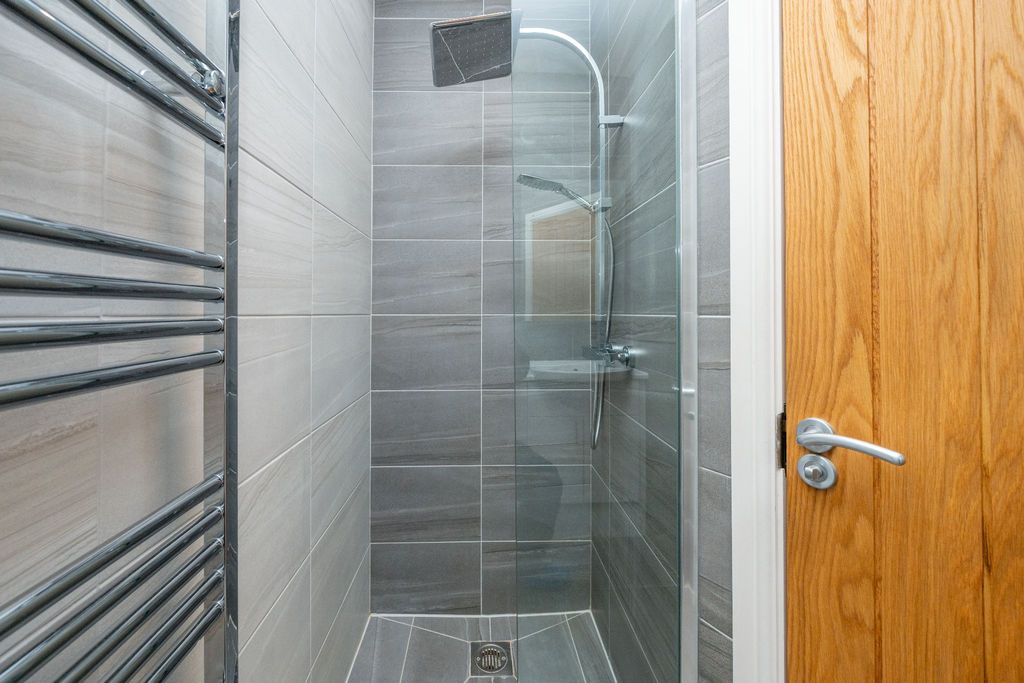 Additional image 17 of 3 bed semi-detached house for saleMoorfield Road, Alcester B49