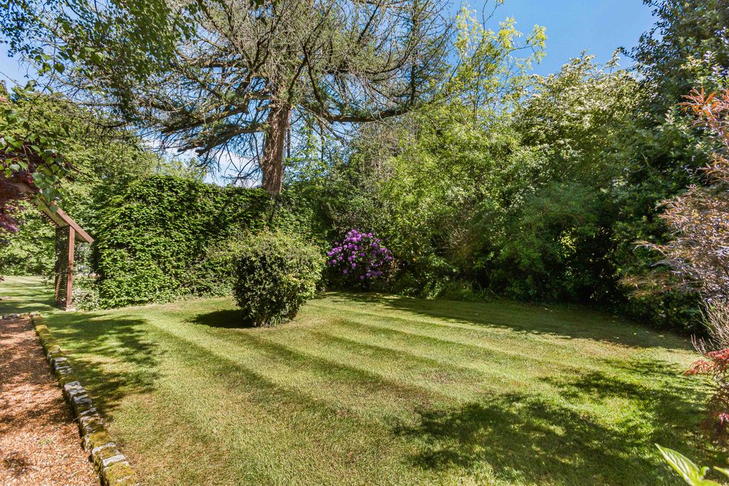Additional image 26 of 5 bed detached house for saleCross Oak Road, Berkhamsted, Hertfordshire HP4