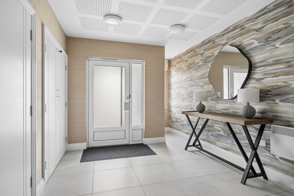Additional image 12 of 3 bed flat for saleMandeville House, The Broadway, Old Amersham HP7