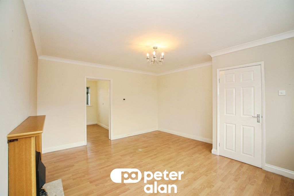 Additional image 5 of 3 bed semi-detached house for saleHengoed Avenue, Cefn Hengoed, Hengoed CF82