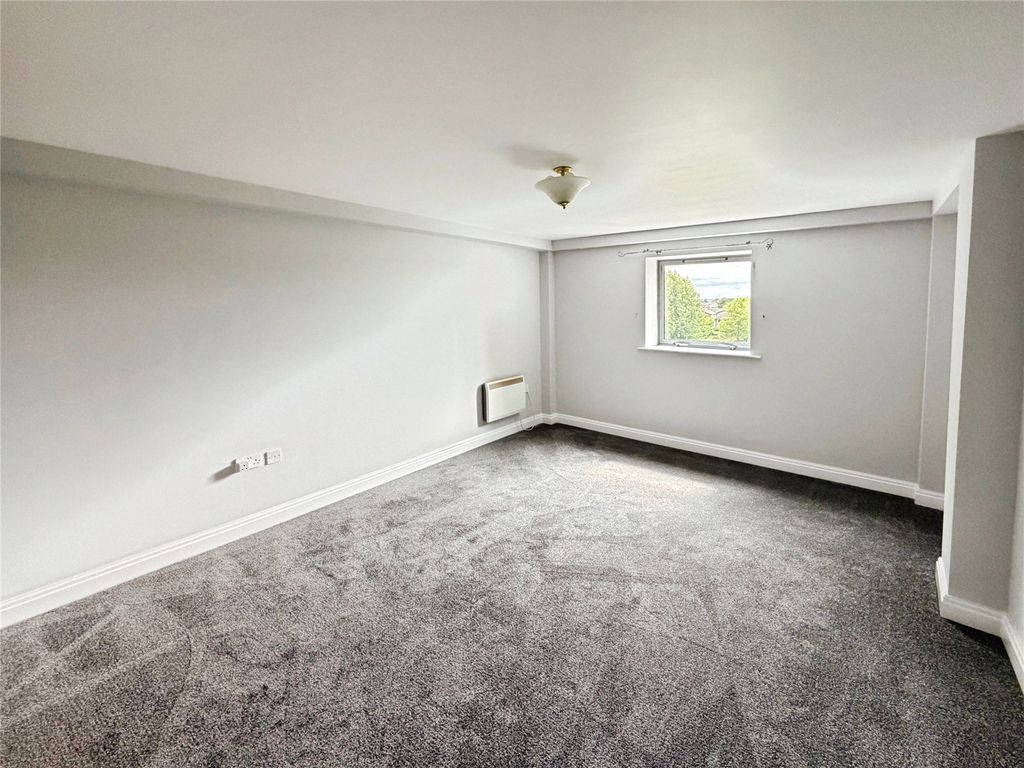 Additional image 10 of 3 bed flat for saleKentmere Drive, Lakeside, Doncaster, South Yorkshire DN4