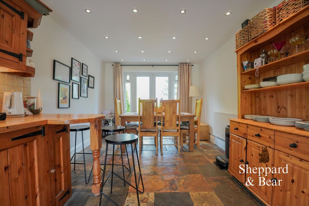 Additional image 5 of 3 bed detached house for saleNewport Road, Castleton, Cardiff CF3