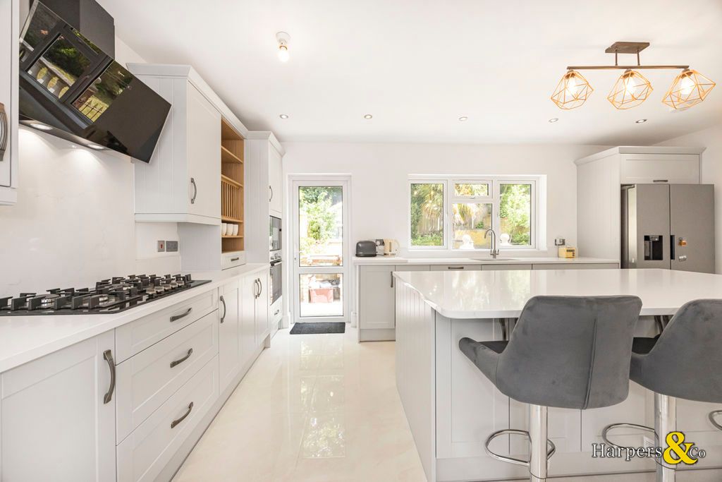 Additional image 6 of 5 bed detached bungalow for saleBaldwyns Park, Bexley DA5