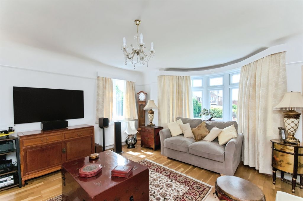 Additional image 3 of 5 bed detached house for saleSouth Cliff Avenue, Bexhill-On-Sea TN39