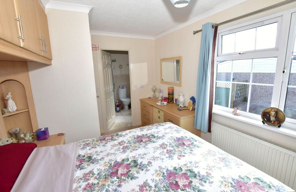 Additional image 17 of 2 bed mobile/park home for saleGreenfinch Close, Ballyhalbert BT22