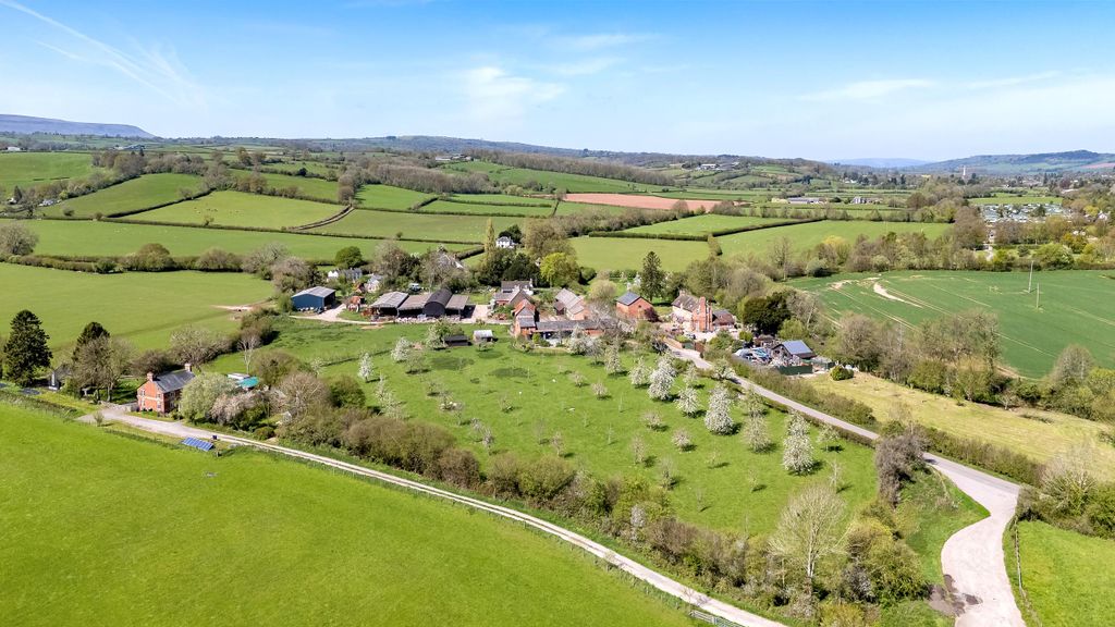 Farm for saleTurnastone, Vowchurch, Hereford, Herefordshire HR2