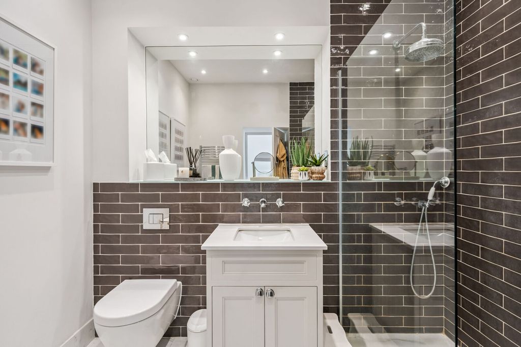 Additional image 13 of 3 bed flat for saleWilloughby Lane, Bromley BR1
