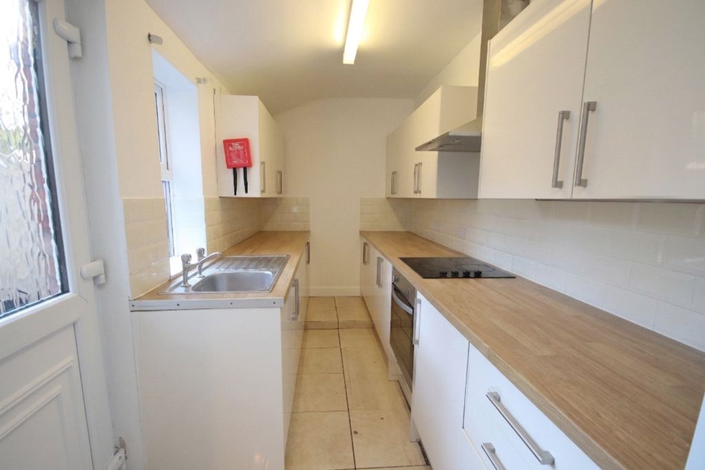 Additional image 2 of 6 bed terraced house for saleAvenue Terrace, Lincoln LN1