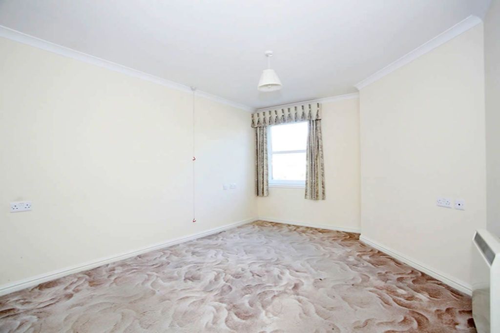 Additional image 5 of 1 bed property for sale24, Kirk Manor Court, Kirk Brae, Cults, Aberdeen AB159Sf AB15