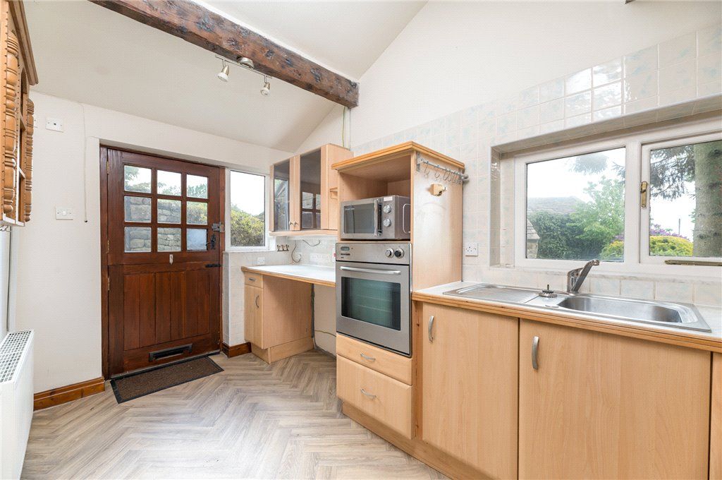 2 bed bungalow for saleSconce Lane, High Eldwick, Bingley, West Yorkshire BD16 photo 4