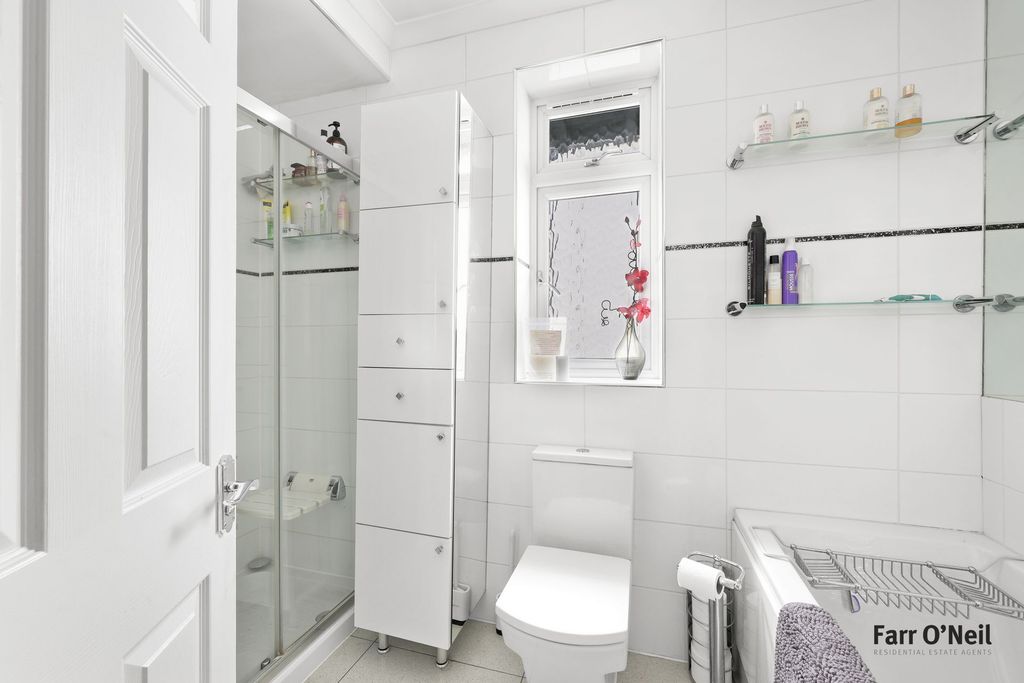 Additional image 4 of 3 bed end terrace house for salePalmerston Road, Buckhurst Hill IG9