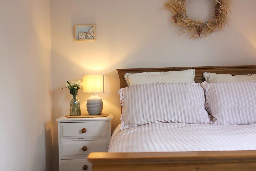 Additional image 13 of 3 bed link detached house for sale23 Calais Dene, Bampton OX18