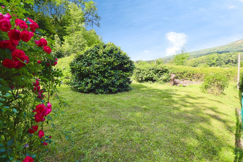 Additional image 9 of 2 bed maisonette for saleGarth Newydd, Gwaelod-Y-Garth, Cardiff CF15