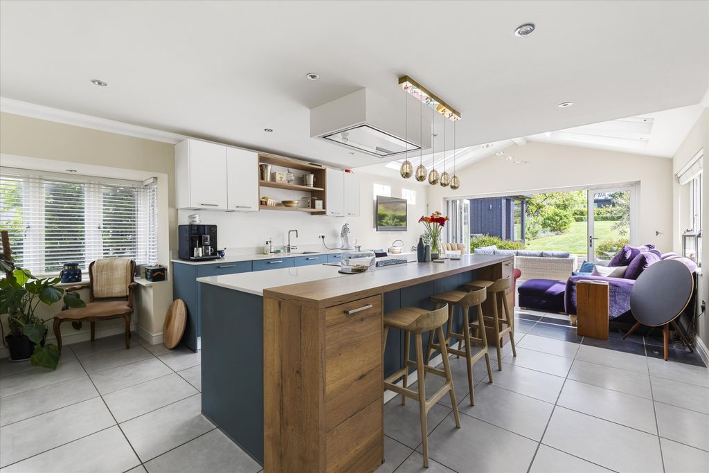 Additional image 3 of 5 bed detached house for saleNewnham Lane, Old Basing, Basingstoke, Hampshire RG24
