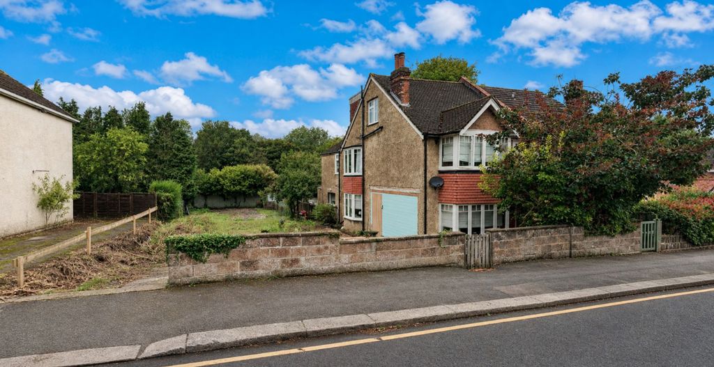Land for saleReddown Road, Coulsdon CR5