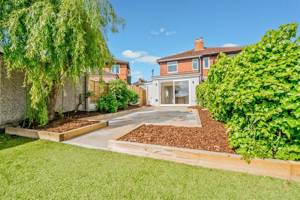 Additional image 10 of 3 bed semi-detached house for saleKenilworth Road, Wortley, Leeds LS12